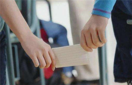 为什么8岁孩子拿别人东西还撒谎