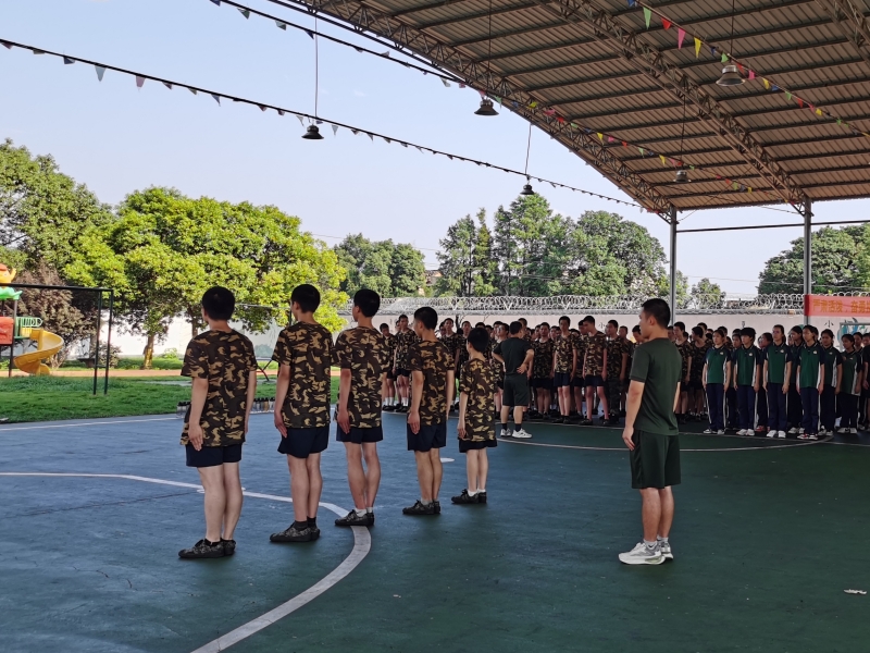 戒网瘾学校,青少年如何戒除网瘾